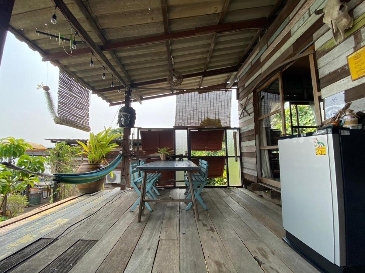 Baan Golite Ko Kret - บ้านโกไล้เกาะเกร็ด ノンタブリー エクステリア 写真