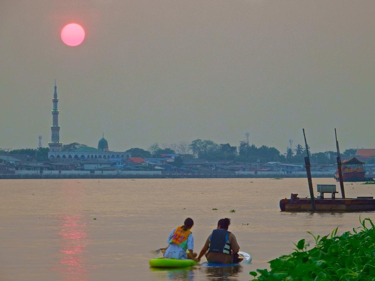 Baan Golite Ko Kret - บ้านโกไล้เกาะเกร็ด ノンタブリー エクステリア 写真