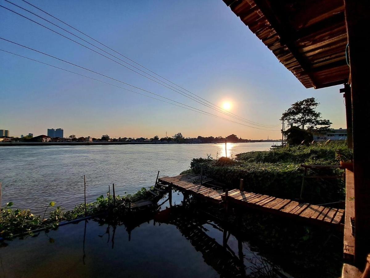 Baan Golite Ko Kret - บ้านโกไล้เกาะเกร็ด ノンタブリー エクステリア 写真